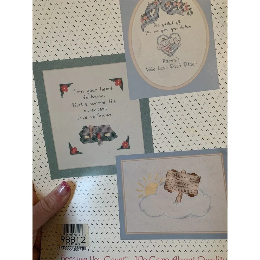 Cross Stitch - Designs by Gloria & Pat - Words of Joy - Booklet - Used